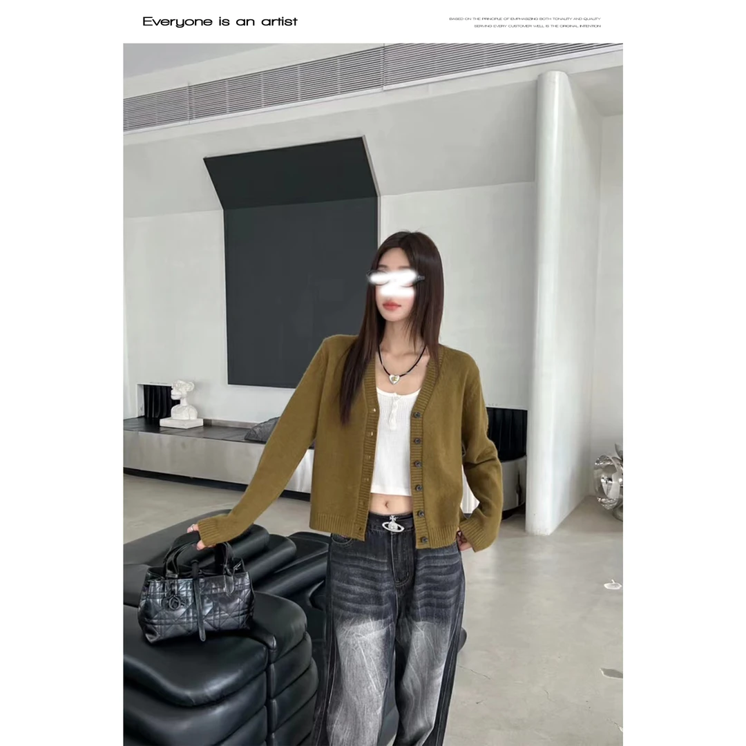 53826短款针织开衫纯色设计感上衣