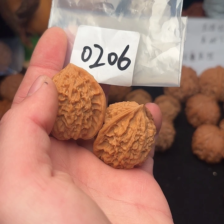 把件文玩核桃35 尺  金牛     0206