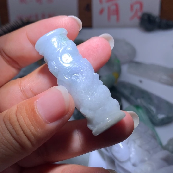 翡翠未镶嵌颈饰保真天然A货翡翠