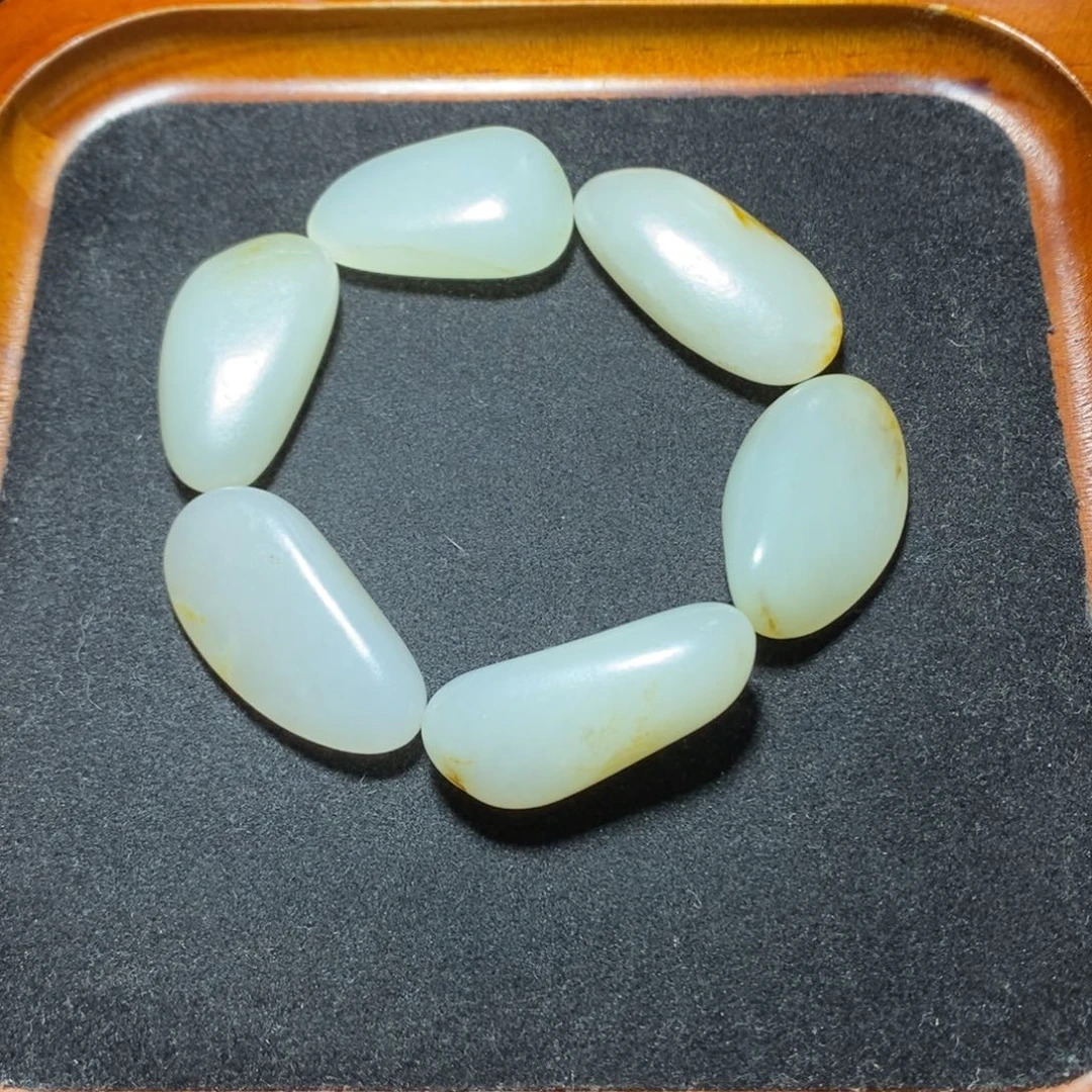 和田玉未镶嵌手链