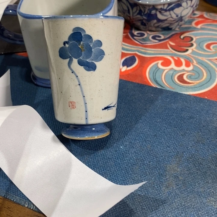 青花瓷景德镇手绘荷花闻香杯