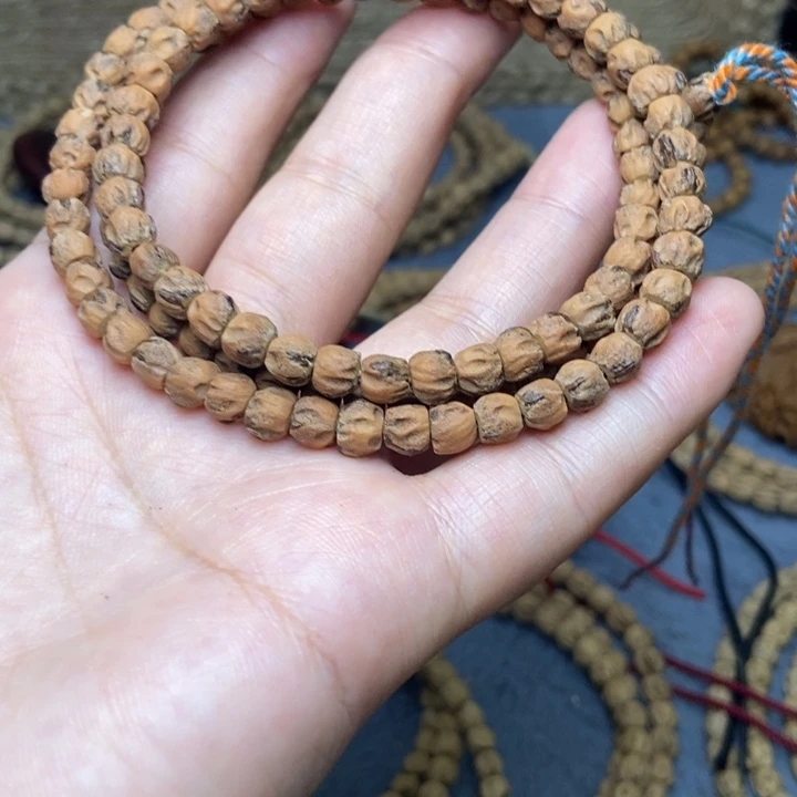 【闪购商品】吊坠柏香籽/百香籽