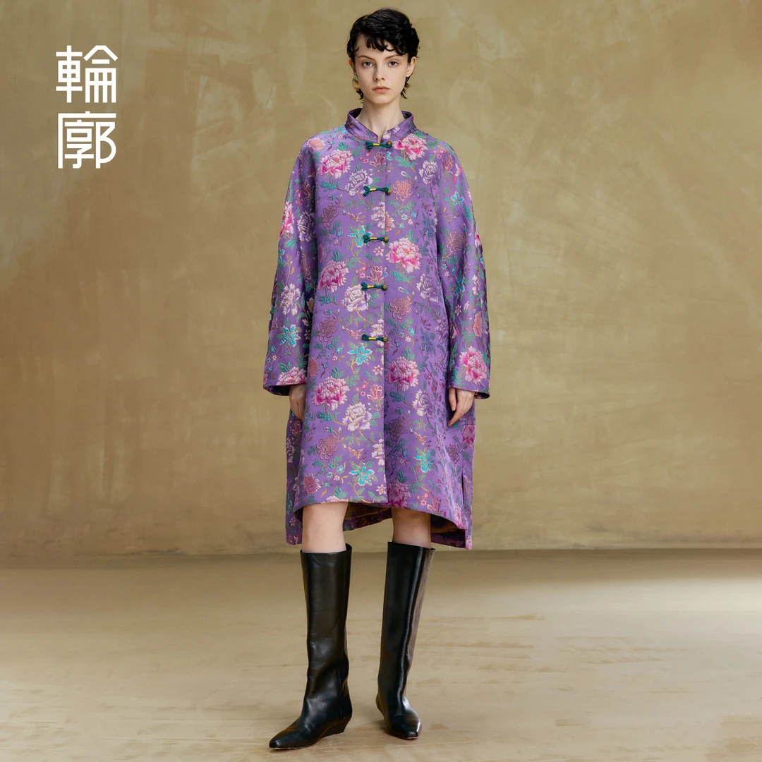 轮廓洛华新中式女士外套织金提花复古宽松显瘦风衣长款秋L253Y028