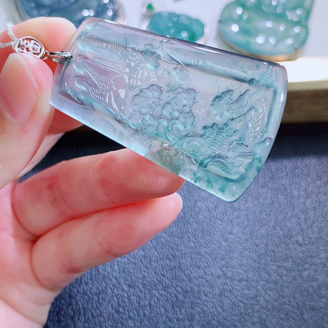 颈饰未镶嵌翡翠翡翠