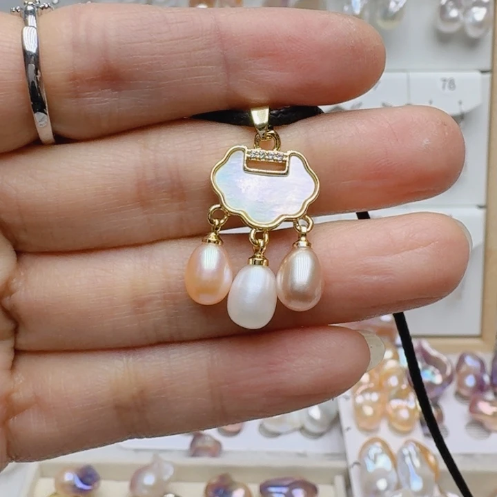 淡水珍珠颈饰未镶嵌