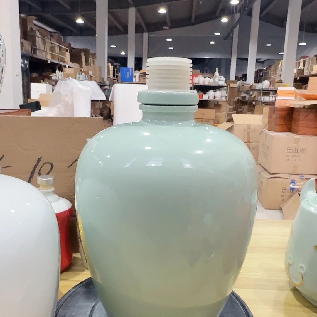 10斤装青瓷酒坛1个