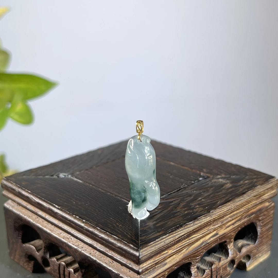 JXZC15-59  天然缅甸A货翡翠  18K扣头人生如意