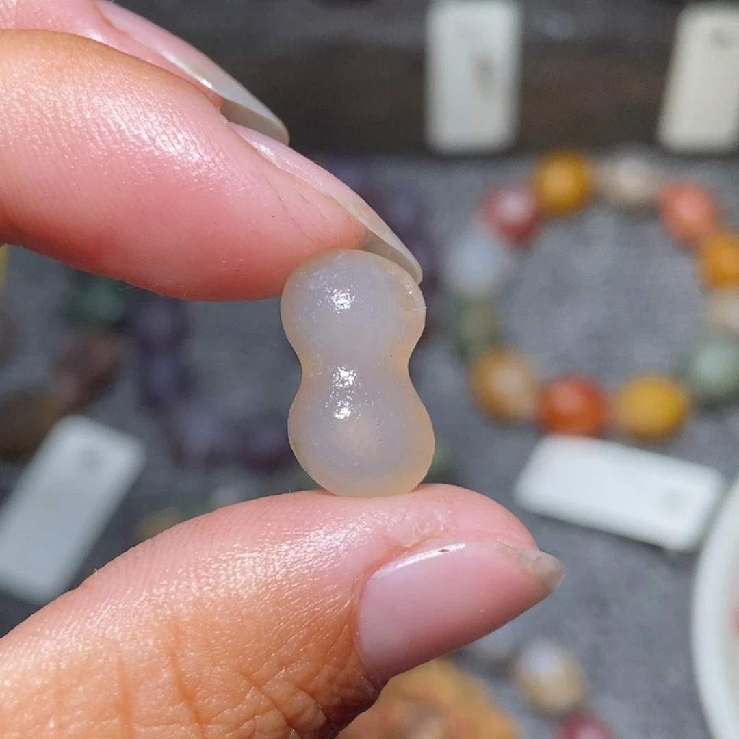 未镶嵌玛瑙/玉髓珠宝半成品