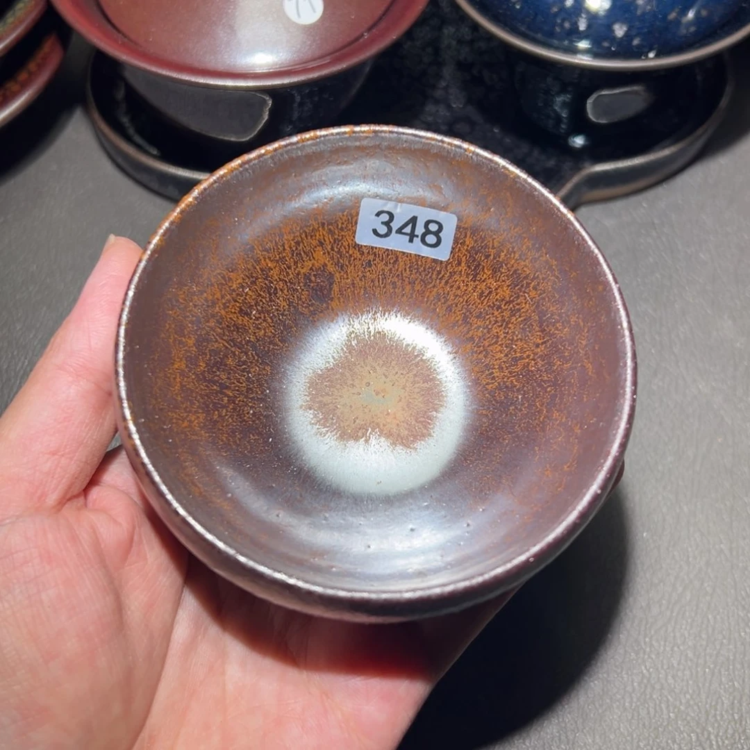 茶盏好好我等了两分钟就来