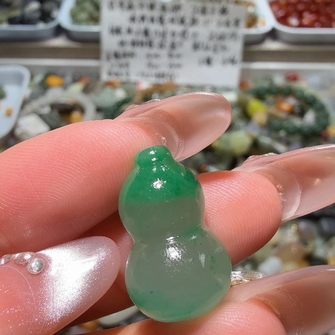 和田玉未镶嵌珠宝奇石
