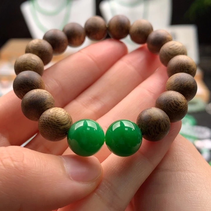 翡翠未镶嵌手串天然缅甸A货翡翠卡11mm