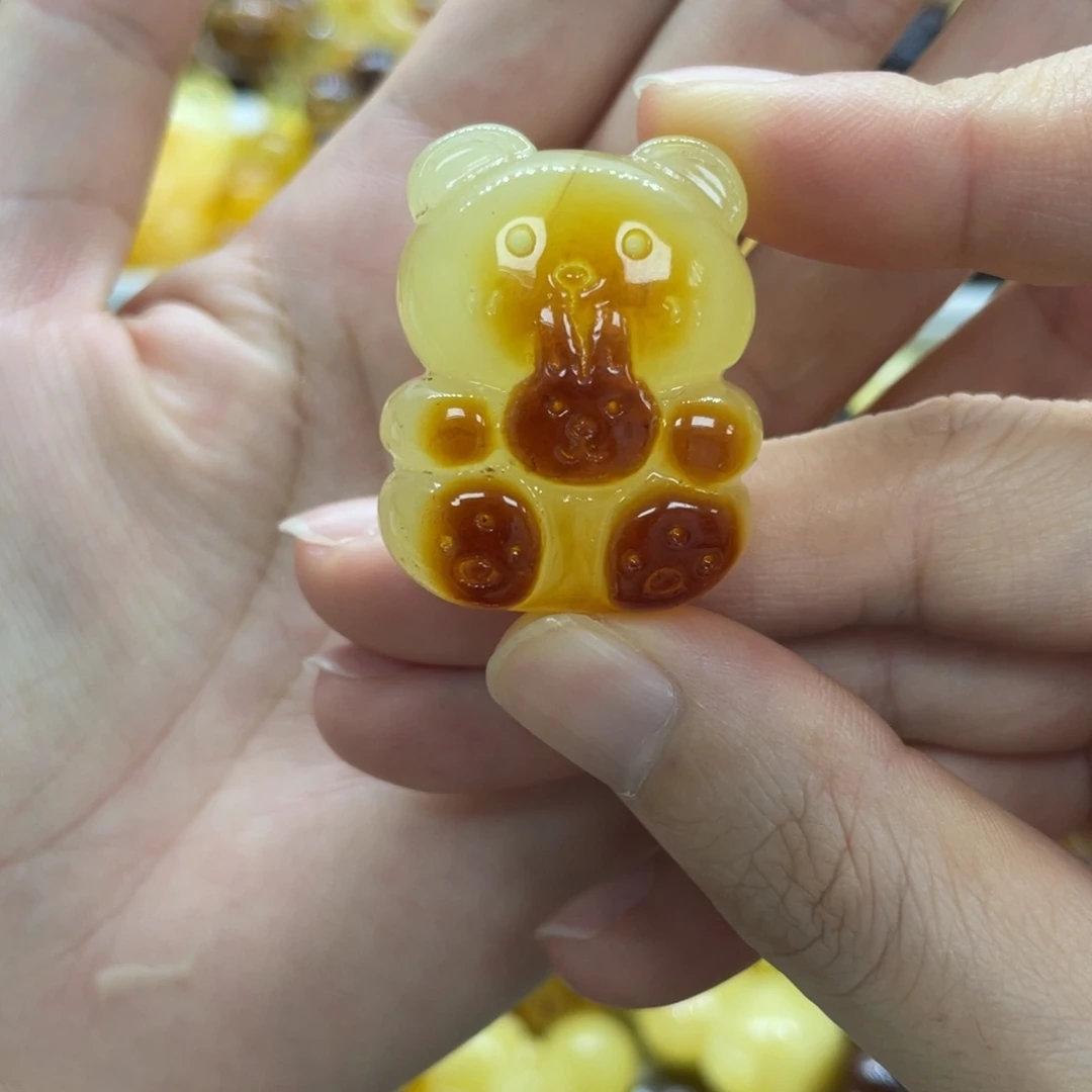 琥珀未镶嵌裸石天然琥珀