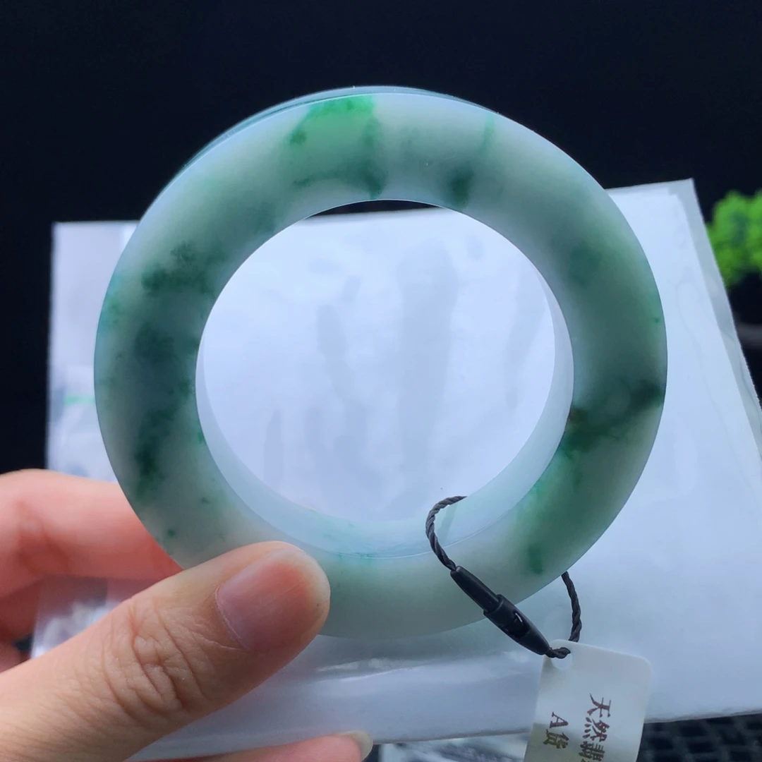 未镶嵌纯天然A货翡翠定制翡翠