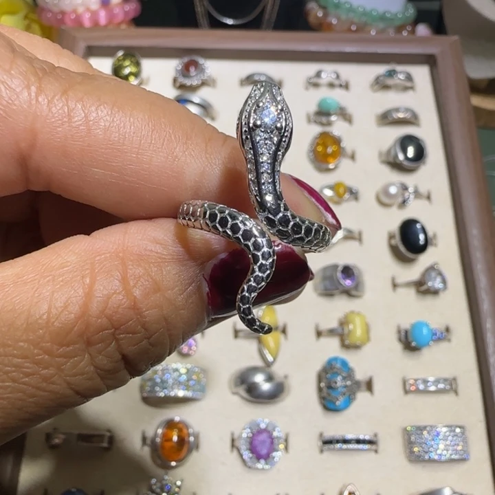 小***?陶瓷制品和其他各种