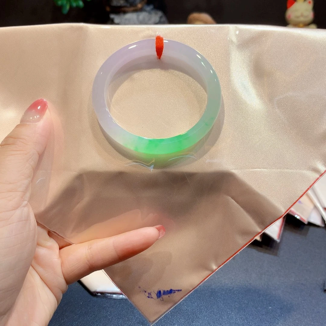 翡翠未镶嵌手镯翡翠手镯