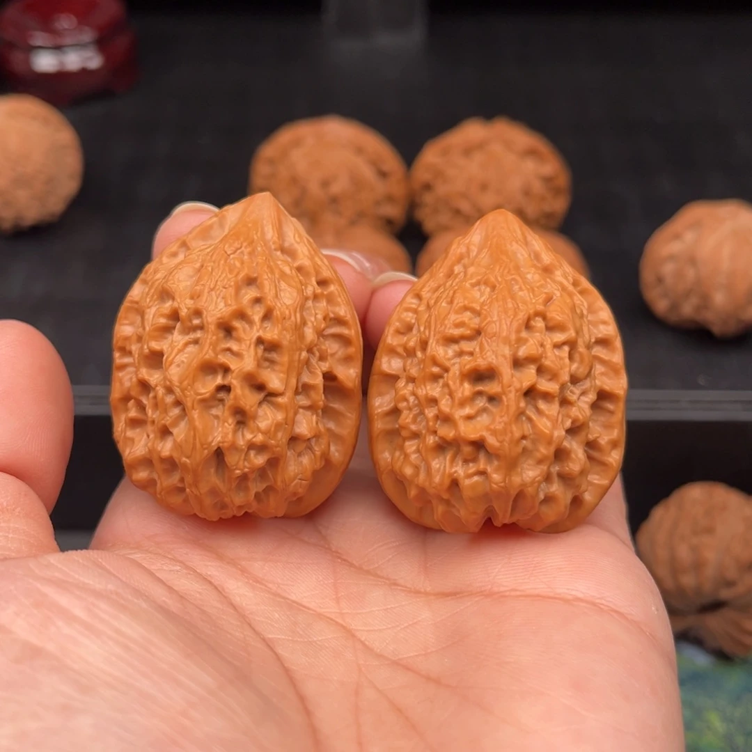 文玩核桃吊坠沈鸡35