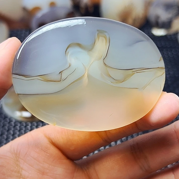 玛瑙/玉髓未镶嵌珠宝半成品