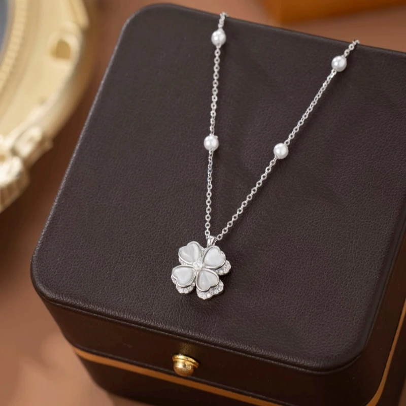 钛钢项链 气质旋转幸运草项链女轻奢锁骨链气质温柔锁骨链F1896