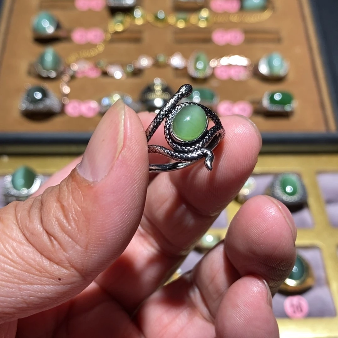 和田玉（碧玉）戒指未镶嵌