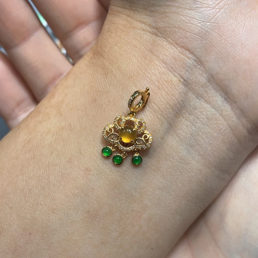 【闪购商品】翡翠吊坠(不含链)18K金镶嵌?***?