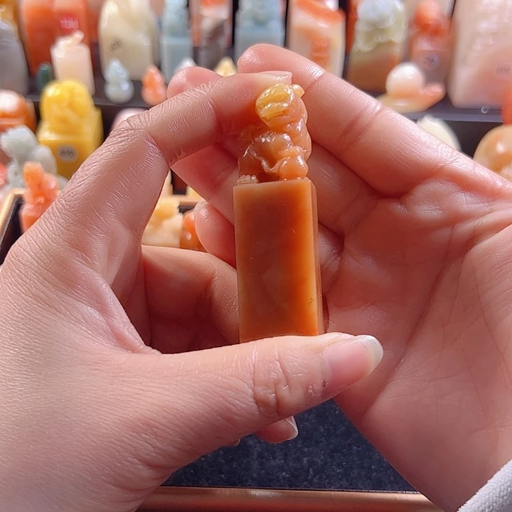 老挝石印石2厘米，狮子