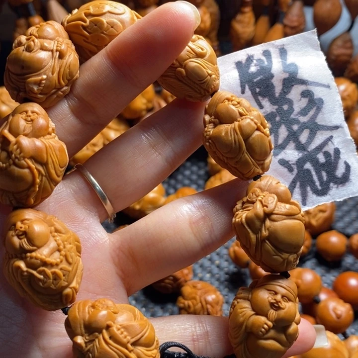 吊坠橄榄核@****微上色