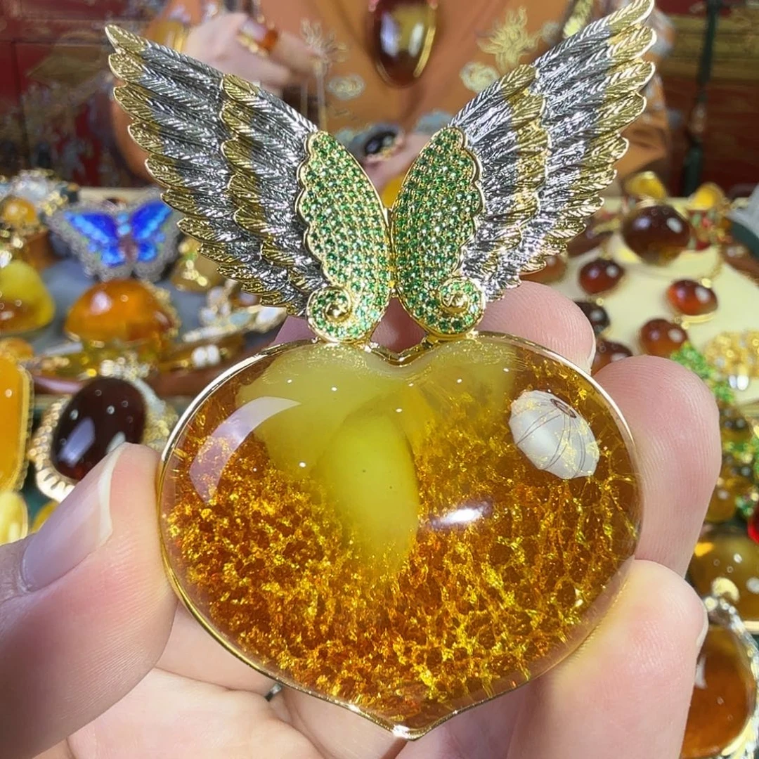 蜜蜡银S925镶嵌吊坠(赠链)