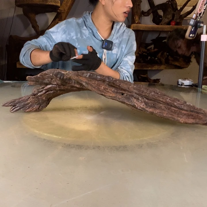 k***酱天然的云南紫柚木会黄水