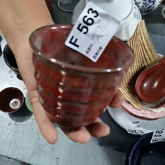 磁器微瑕不退不换