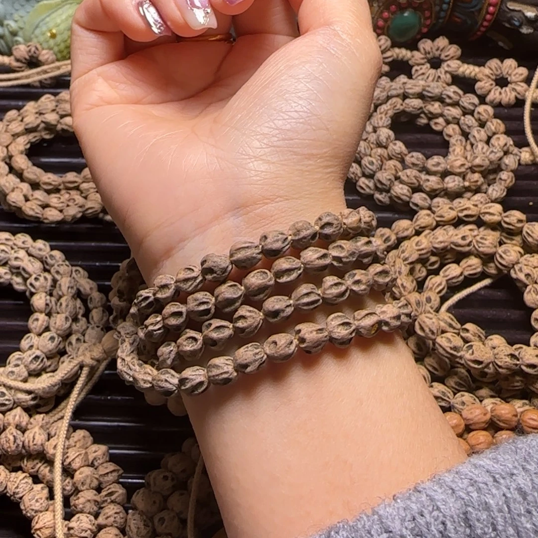 一***三柏香籽/百香籽吊坠