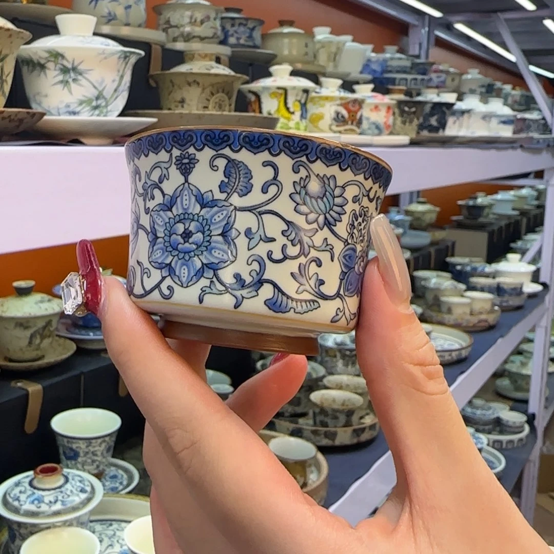 我在外面吃饭呢你在哪了