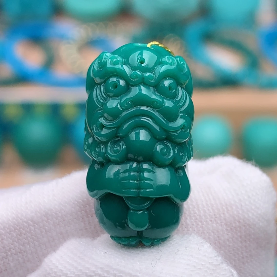 未镶嵌绿松石珠宝奇石