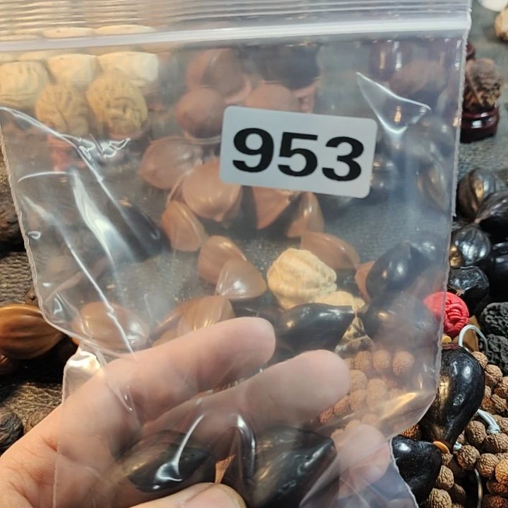 文玩核桃吊坠嘟***嘟文玩核桃