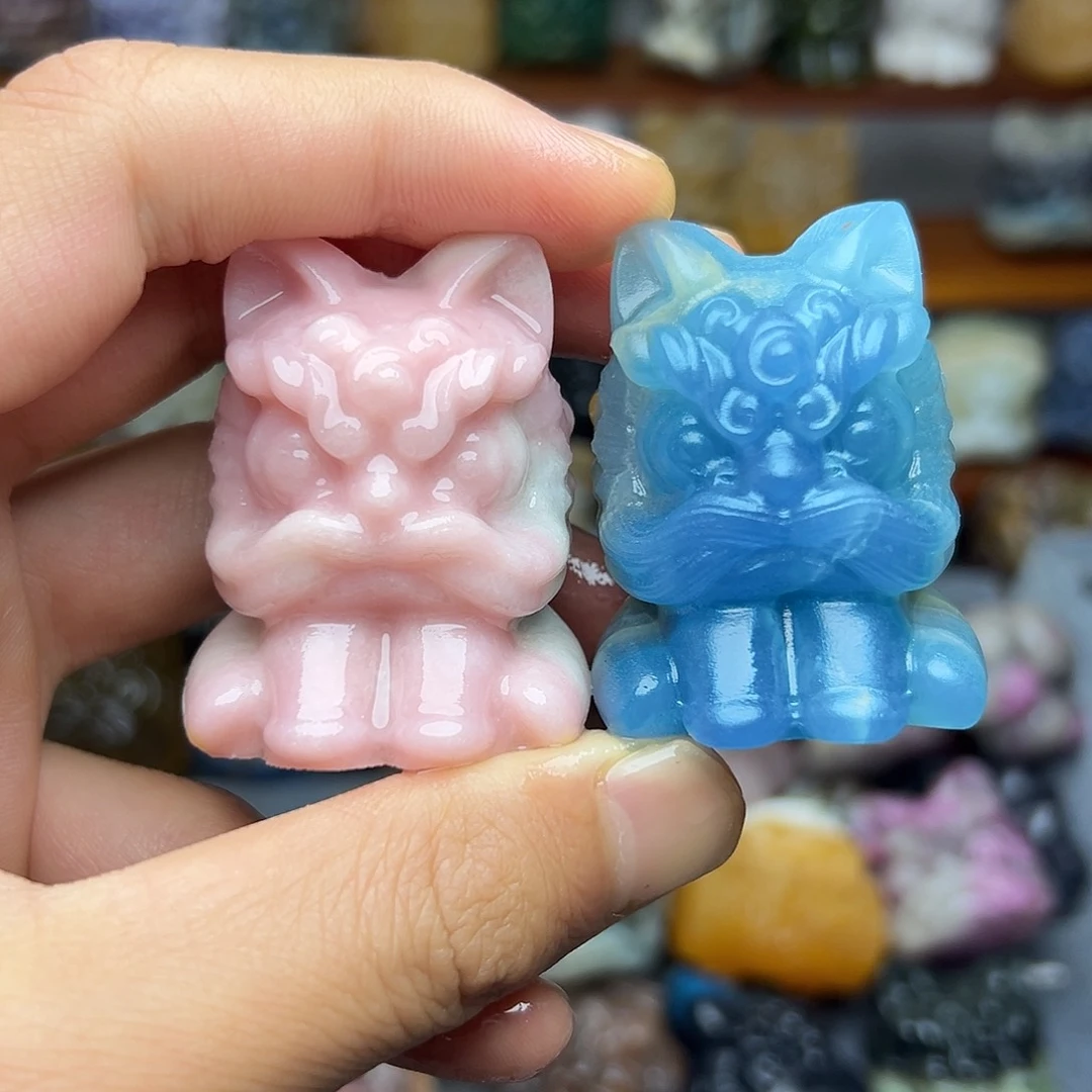 石材醒狮小白猫坐