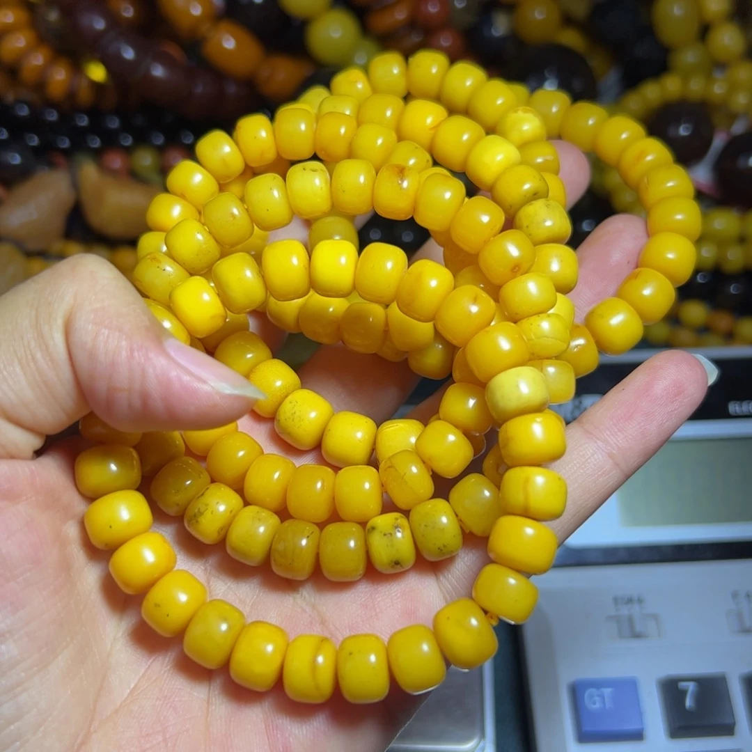 未镶嵌琥珀珠宝奇石605