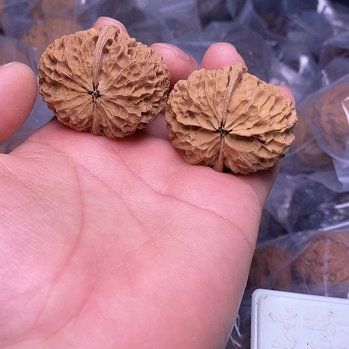 文玩核桃吊坠  31