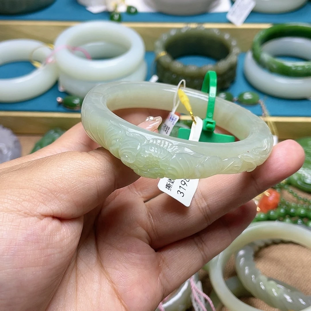 【闪购商品】和田玉58圈口138未镶嵌