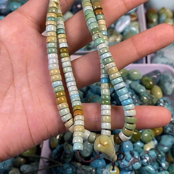 M***3绿松石未镶嵌颈饰