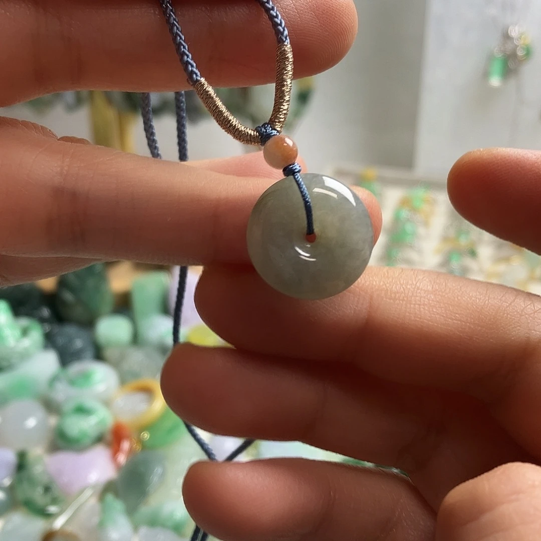 翡翠未镶嵌颈饰29