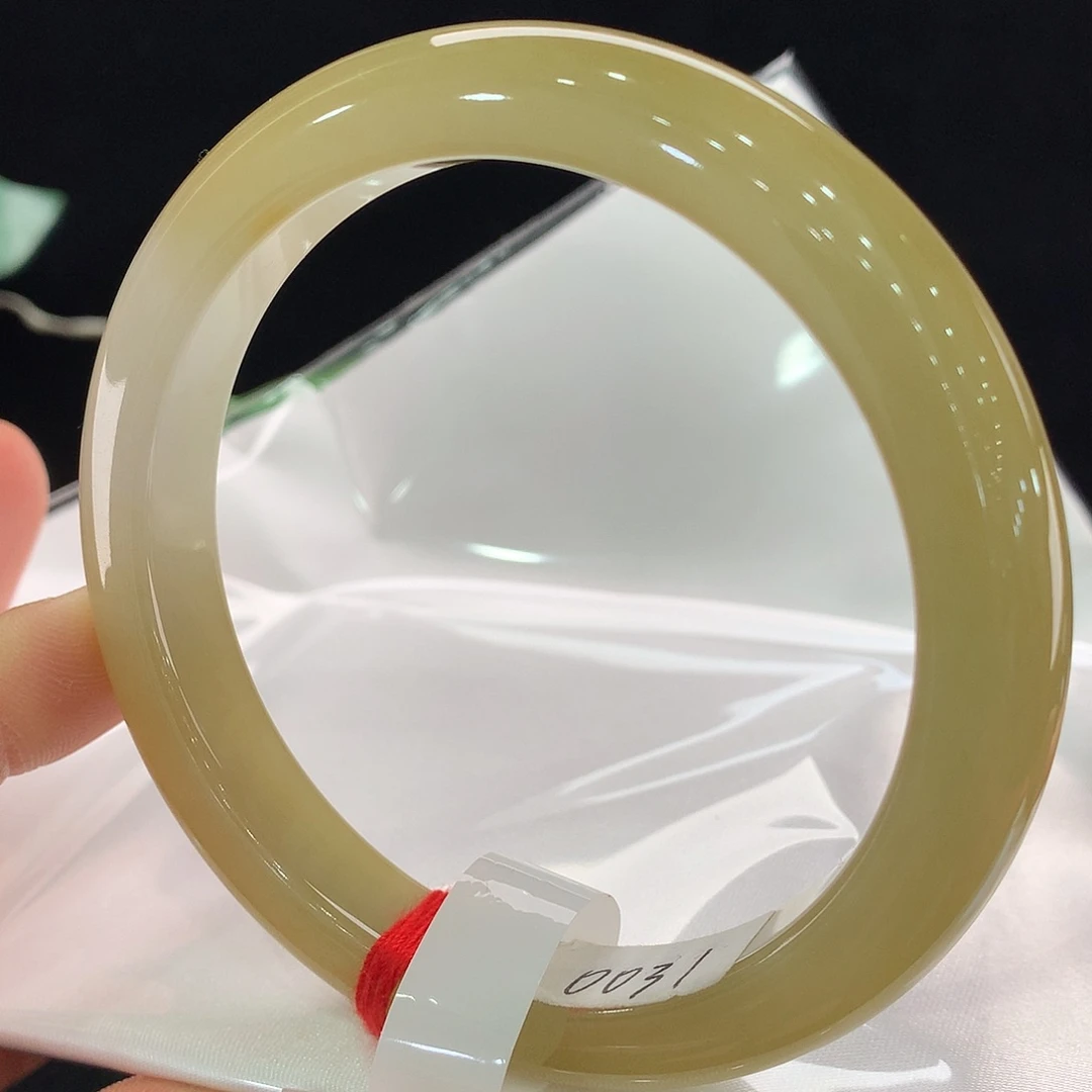 翡翠未镶嵌手镯0031