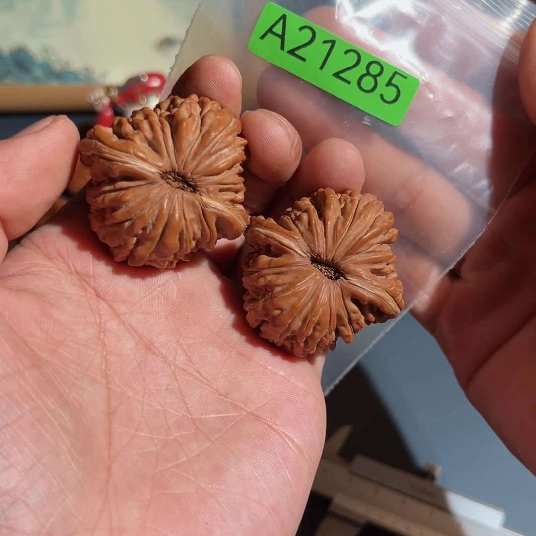 文玩核桃把件平谷六