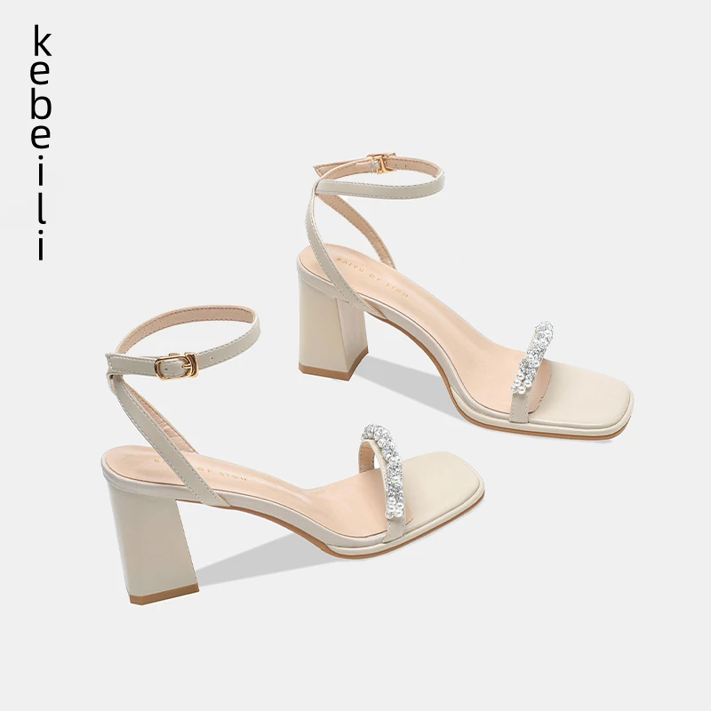 露趾凉鞋女一字带扣粗跟方头水钻配裙子2025夏季新款高级感高跟鞋