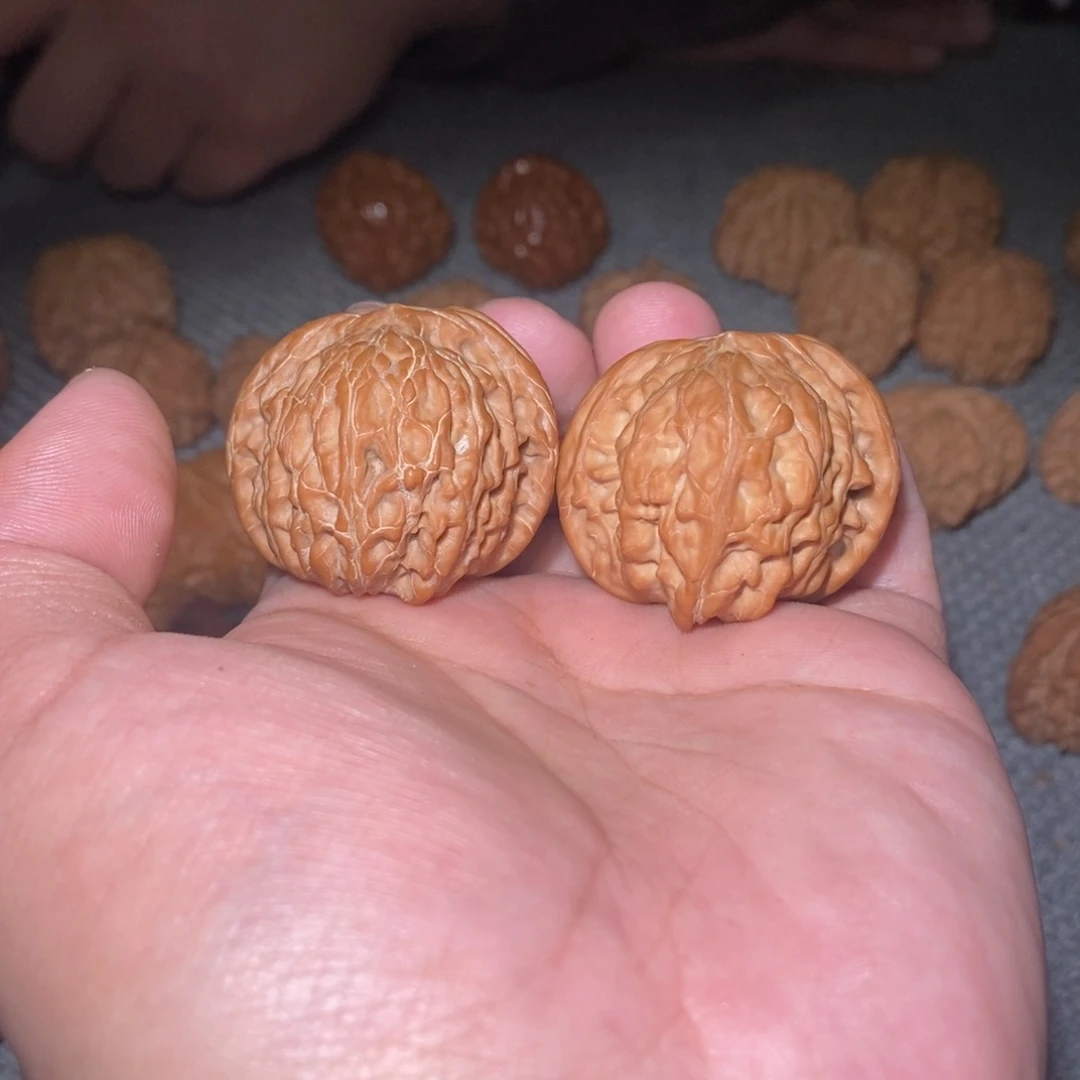 吊坠桃核40磨盘。