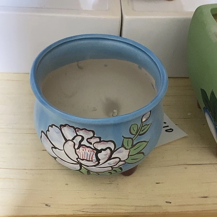 紫砂花盆多肉瑕疵盆有孔。