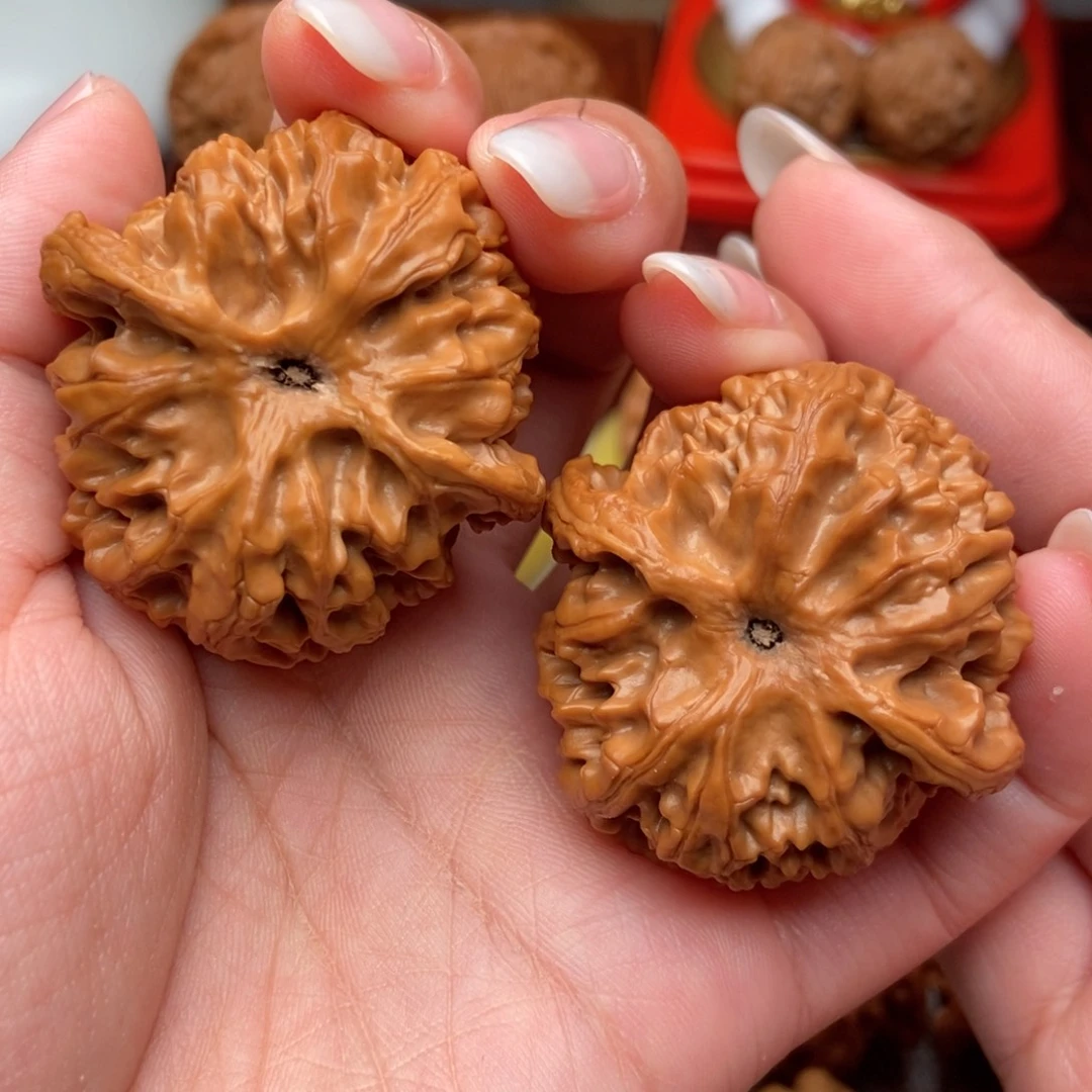 孙***子文玩核桃把件毕业苹果42全品