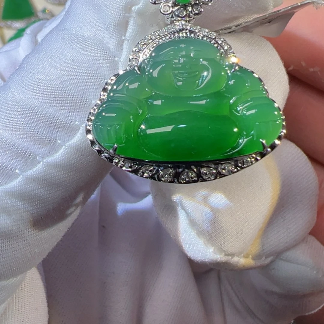 【闪购商品】翡翠颈饰18K金镶嵌佛公