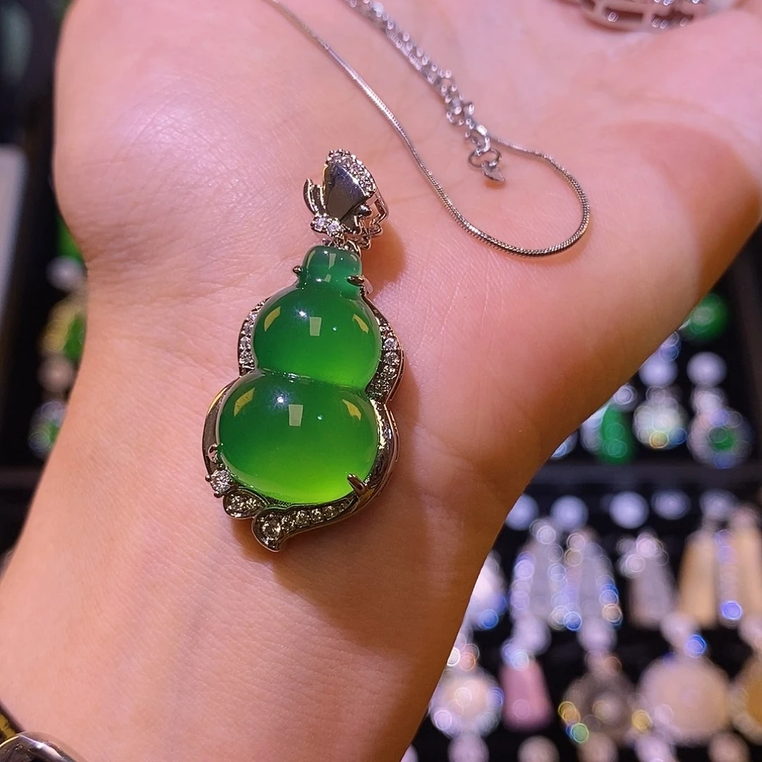 玛瑙/玉髓颈饰合金