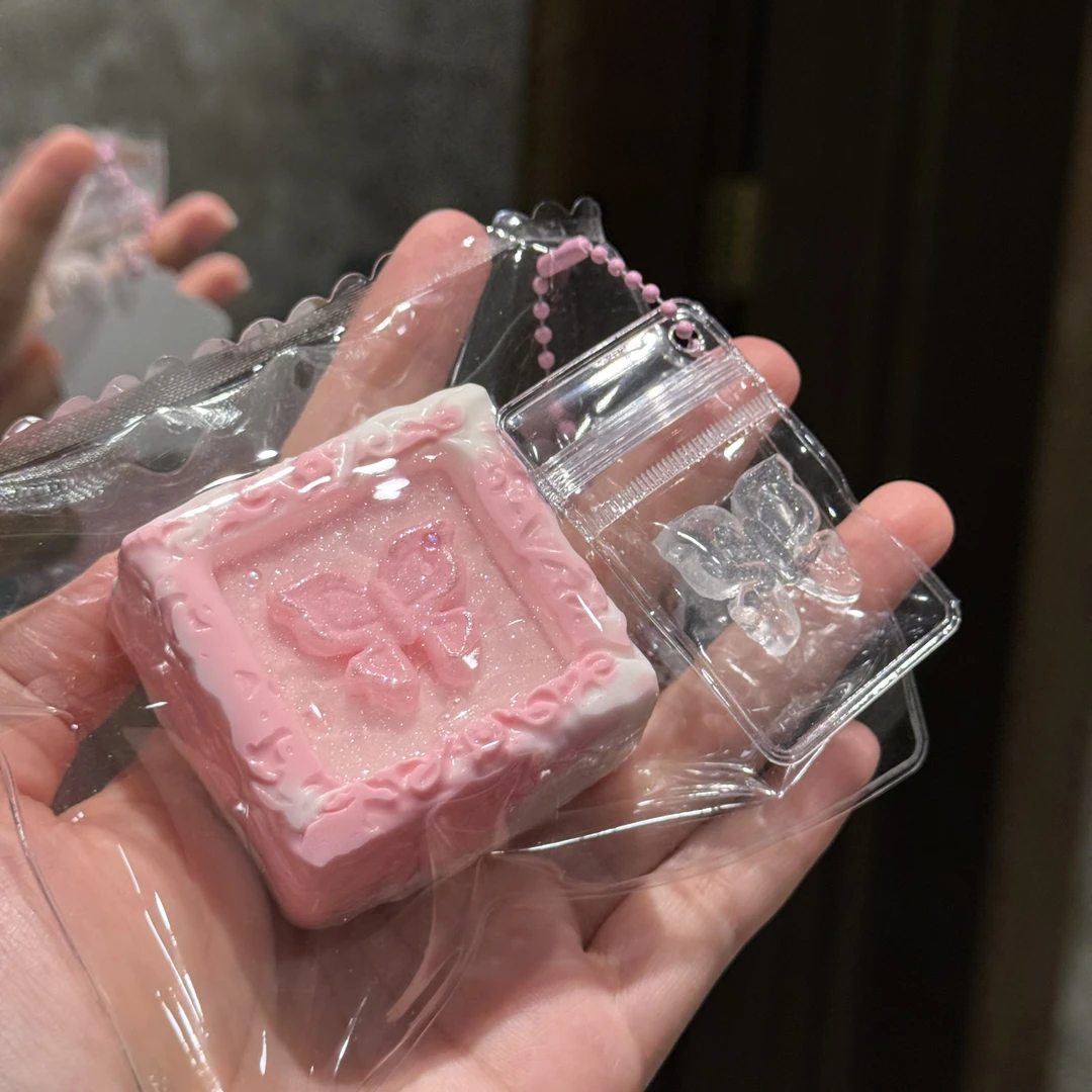 福利蝴蝶许愿池捏捏 乳膏泥手感（默认微瑕，气泡）