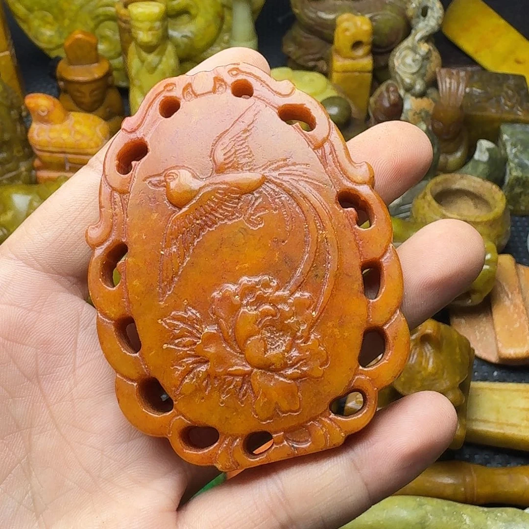 白玉菩提吊坠。。。