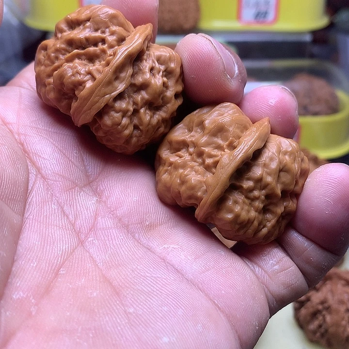 文玩核桃吊坠精品蛤蟆头36.5